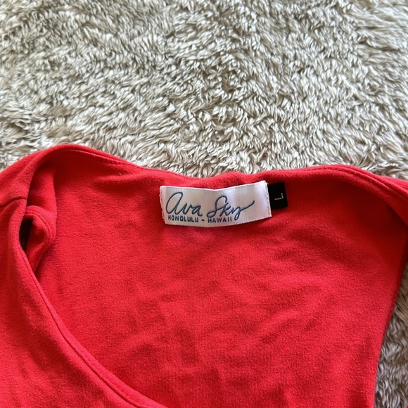 Ava Sky Tank - Picture 3 of 3